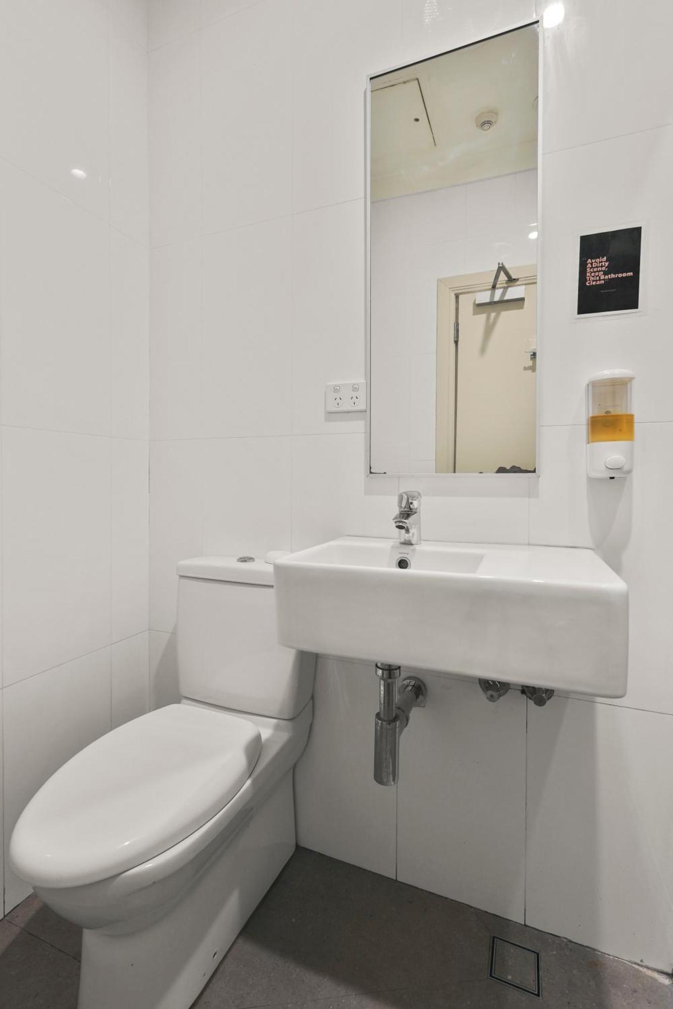Azzurro Pod Hotel Darling Harbour- Near Icc Сидни Екстериор снимка